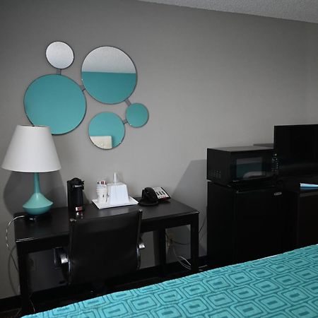 Howard Johnson By Wyndham Near Schlitterbahn New Braunfels Extérieur photo