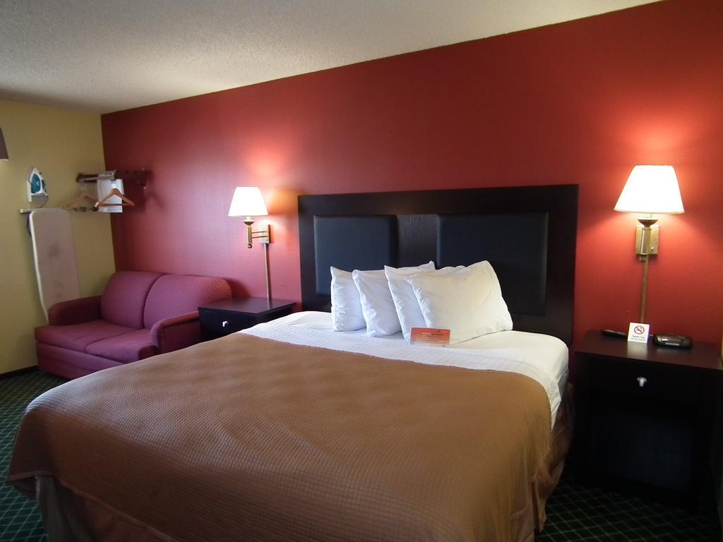 Howard Johnson By Wyndham Near Schlitterbahn New Braunfels Extérieur photo